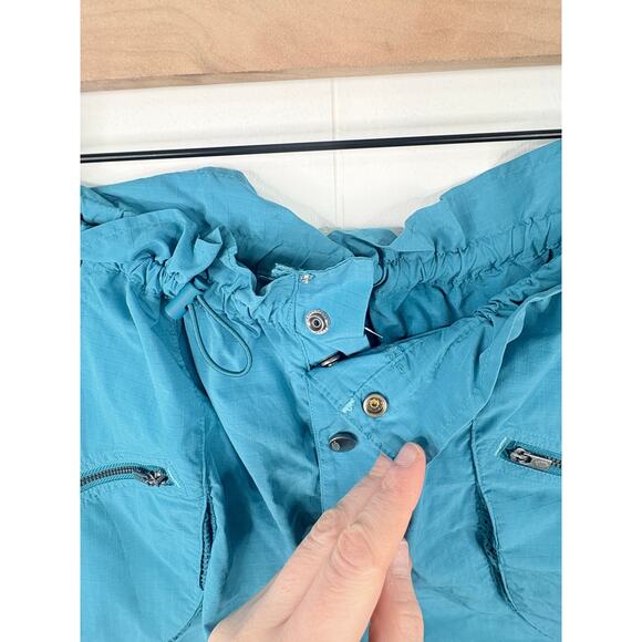 Free People Movement Off the Grid Shorts Size Medium Teal Utility Cargo - Picture 6 of 9